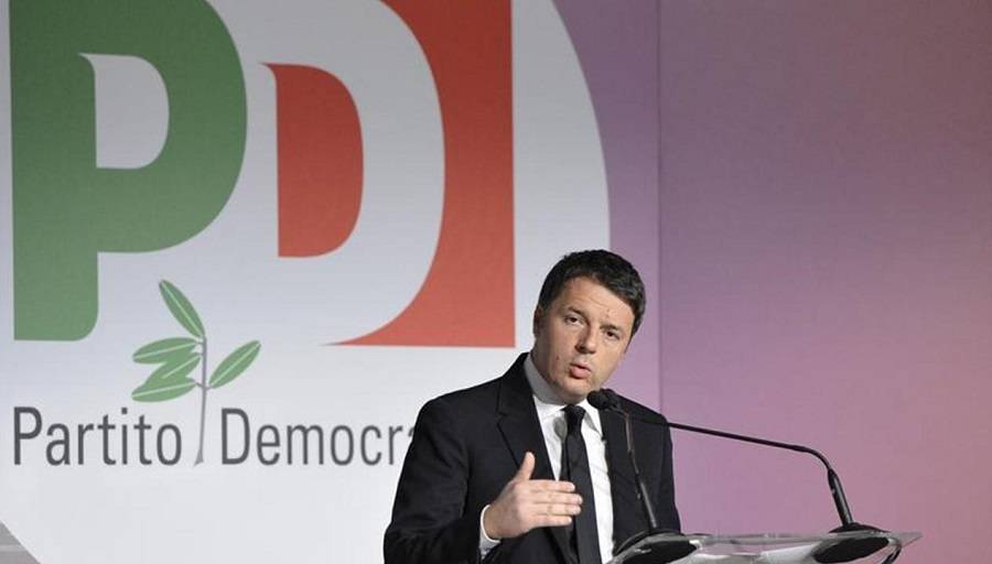 Direzione Pd, Renzi: "Salviamo i conti correnti degli italiani e ci prendiamo gli insulti grillini"