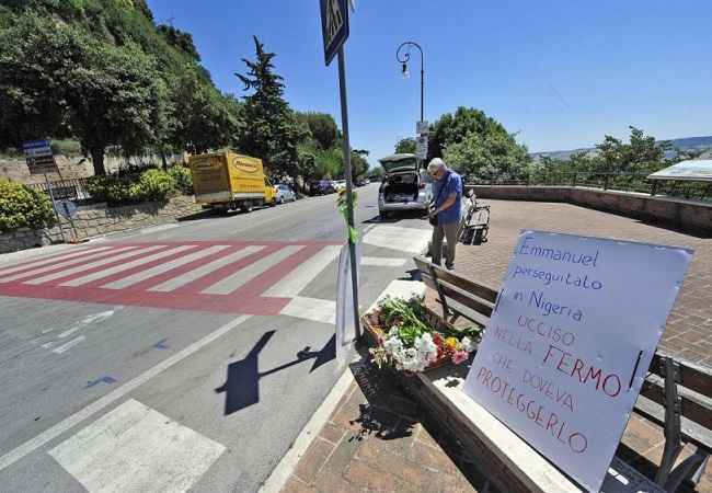 Fermo, omicidio migrante. Sindaco: "Media stanno esagerando. Diventati capro espiatorio"