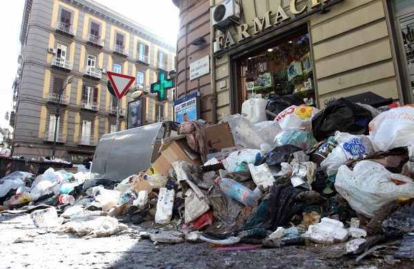 Roma, assessore all'Ambiente Muraro: "Città in emergenza rifiuti, chiediamo collaborazione"