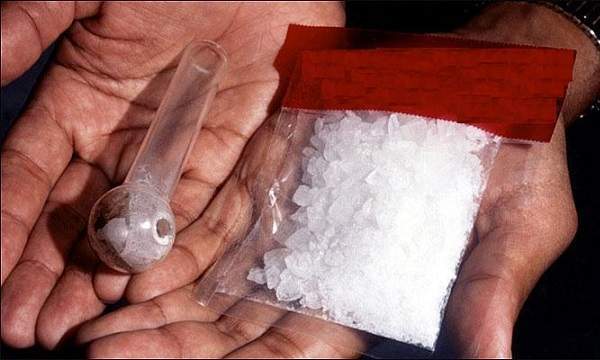 Brasile, "droga del cannibale" sequestrata per la prima volta: methylone importato dalla Cina