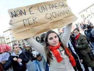 Emigrazione italiani record, secondo dati Eurostat quasi un milione negli ultimi 10 anni