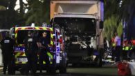 Attacco terroristico a Nizza, camion e spari sulla folla: almeno 73 morti, 150 feriti