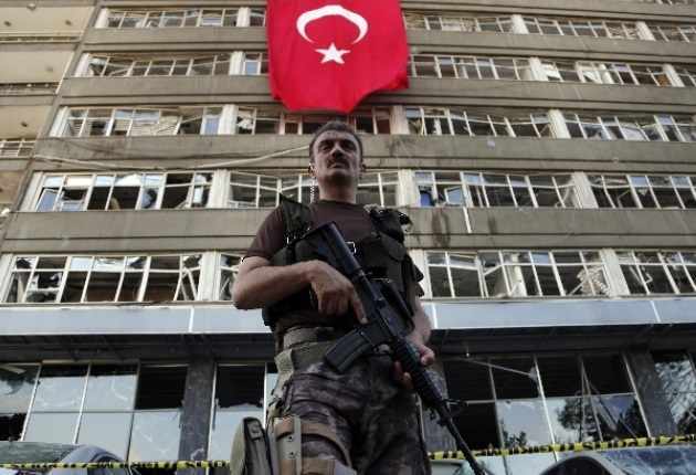Turchia, chiuse 15 università. Atenei italiani condannano le misure adottate