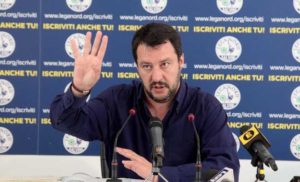 Matteo Salvini, intervista-comizio: "Molliamo in mezzo al bosco gli immigrati"