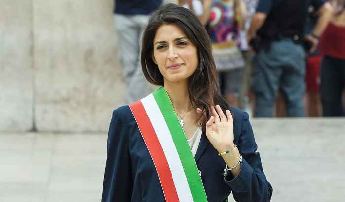 Roma, Virginia Raggi lancia l'Open bilancio: dati online in segno di trasparenza