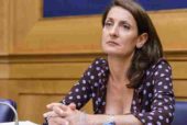 Banche, Ruocco del M5S: "Boschi non neghi pressioni su Vegas perché non ci crede nessuno"
