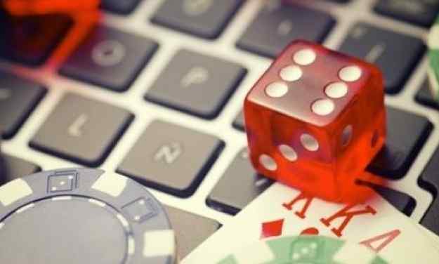 Giochi d'azzardo nei nuovi casino online con slot machine, poker e roulette