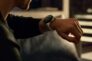 Ridefinire la comunicazione: l'Impatto degli Smartwatch sull'interazione sociale